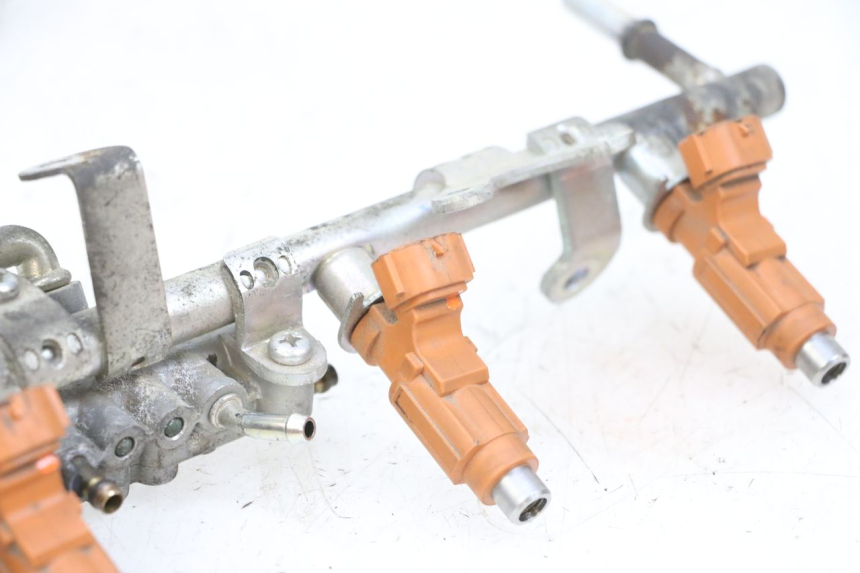 photo de INJECTOR YAMAHA FJR ABS 1300 (2006 - 2012) - Staat van het oppervlak