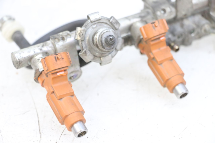 photo de INJECTOR YAMAHA FJR ABS 1300 (2006 - 2012) - Gecontroleerd onderdeel