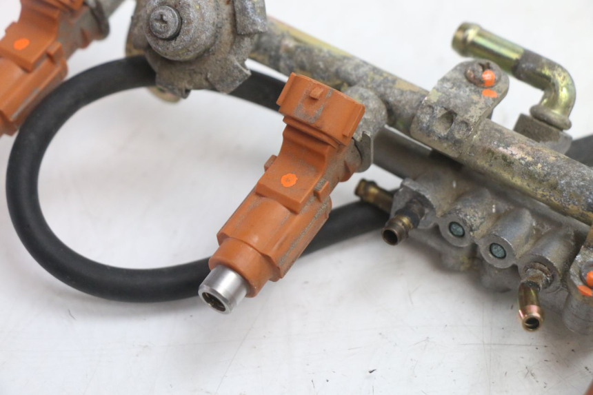 photo de INJECTOR YAMAHA FJR 1300 (2001 - 2005) - Zoom op gebruiksstaat