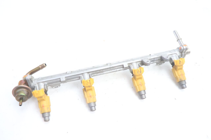photo de INJECTOR YAMAHA FJR 1300 (2001 - 2005) - Detail van het onderdeel