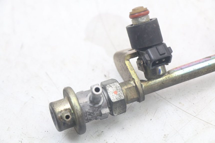 photo de INJECTOR HONDA FJS SILVERWING SILVER WING 600 (2001 - 2010) - Staat van het oppervlak