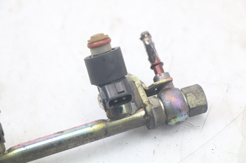 photo de INJECTOR HONDA FJS SILVERWING SILVER WING 600 (2001 - 2010) - Gecontroleerd onderdeel