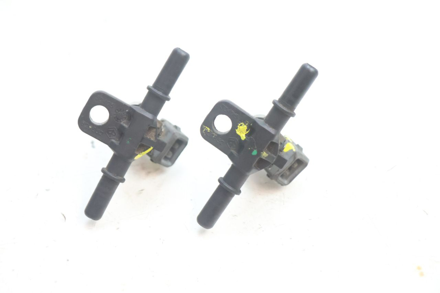 photo de INJECTOR GILERA GP 800 (2007 - 2013) - Technische close-up