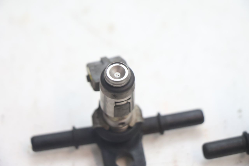 photo de INJECTOR GILERA GP 800 (2007 - 2013) - Staat van het oppervlak