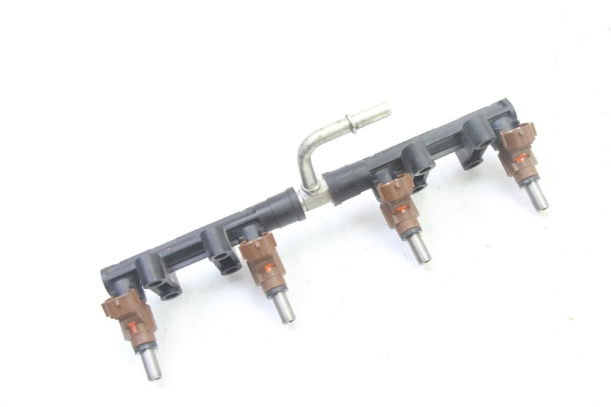 photo de INJECTOR SUZUKI GSR 750 (2011 - 2017) - Hoofdaanzicht