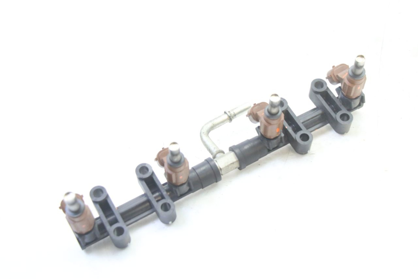 photo de INJECTOR SUZUKI GSR 750 (2011 - 2017) - Markeringen en referenties