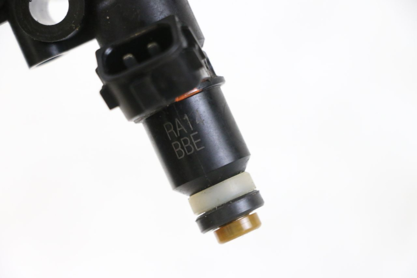 photo de INJECTOR SUZUKI GSXR GSX-R 1000 (2003 - 2004) - Detail van het onderdeel