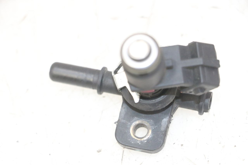 photo de INJECTOR PIAGGIO MP3 LT 300 (2010 - 2016) - Andere kijkhoek