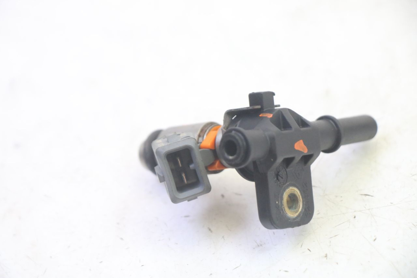photo de INJECTOR PIAGGIO MP3 RL 250 (2006 - 2010) - Andere kijkhoek