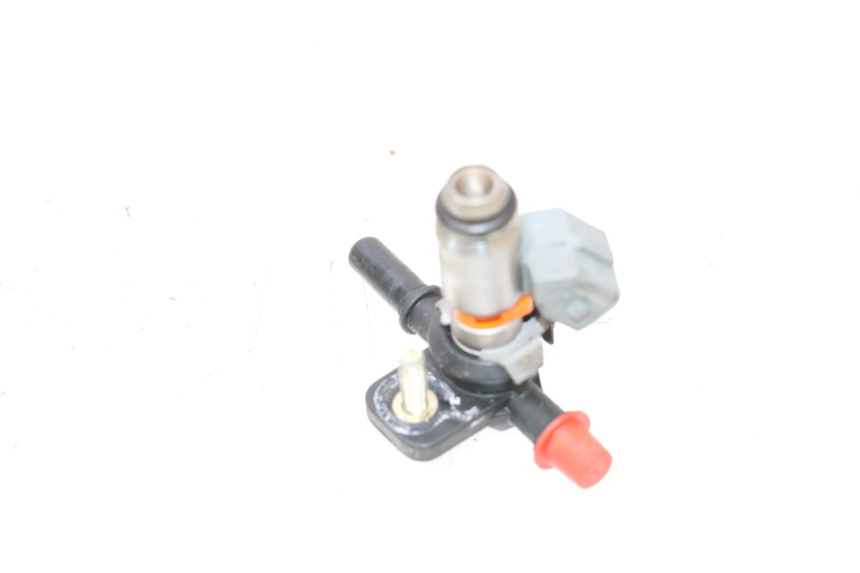 photo de INJECTOR PIAGGIO MP3 RL 250 (2006 - 2010) - Technische close-up