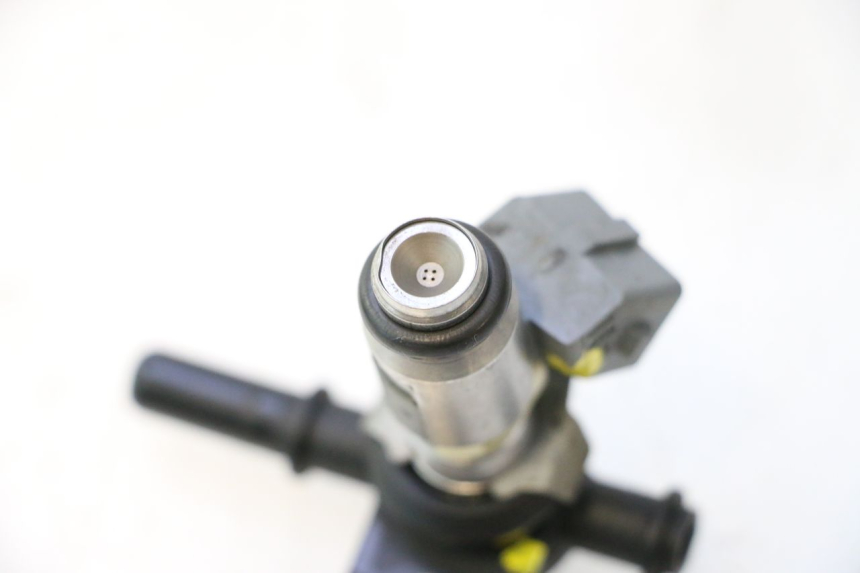photo de INJECTEUR PIAGGIO MP3 500 (2011 - 2015) - Andere kijkhoek