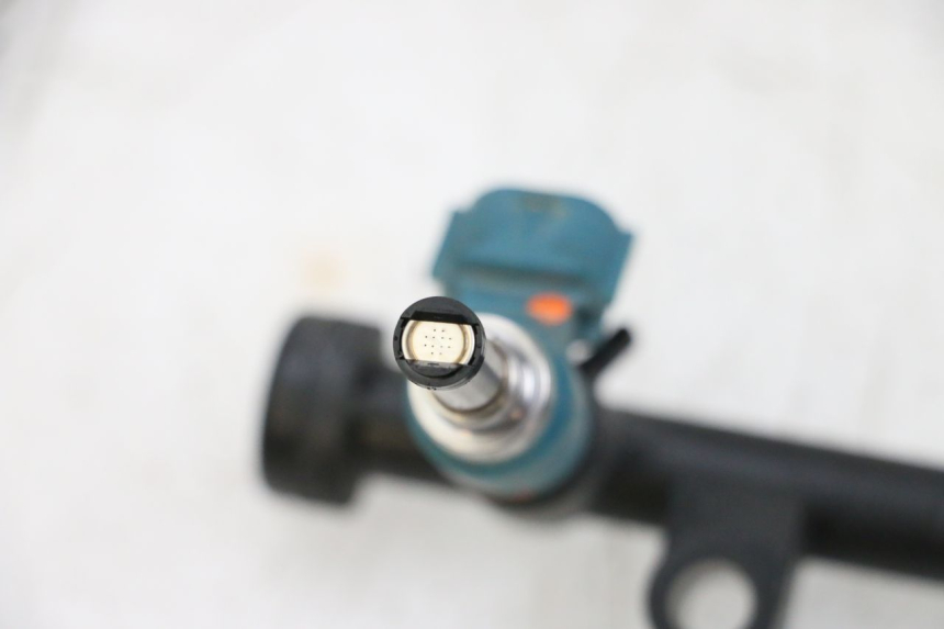 photo de INJECTOR YAMAHA MT-07 MT07 ABS 700 (2018 - 2020) - Andere kijkhoek