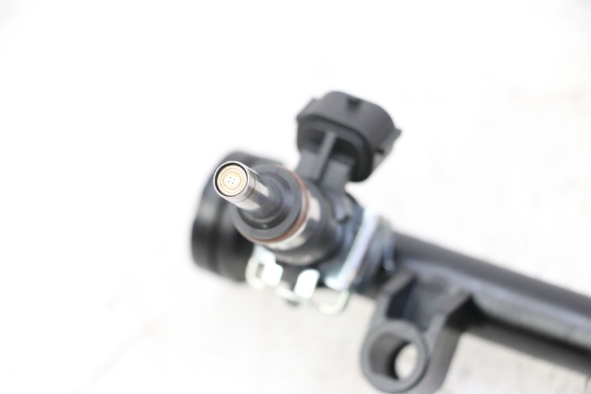 photo de INJECTOR ROYAL ENFIELD CONTINENTAL GT 650 (2019 - 2024) - Andere kijkhoek