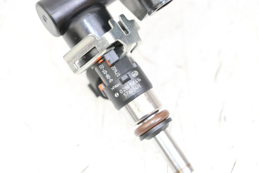 photo de INJECTOR ROYAL ENFIELD CONTINENTAL GT 650 (2019 - 2024) - Overzicht