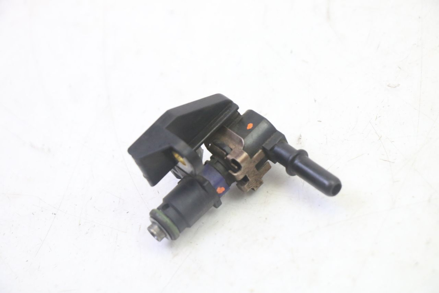 photo de INJECTOR PEUGEOT SATELIS 125 (2013 - 2018) - Detail van het onderdeel