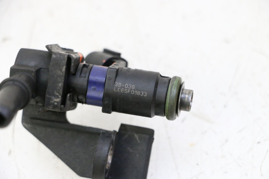photo de INJECTOR PEUGEOT SATELIS 125 (2010 - 2012) - Detail van het onderdeel