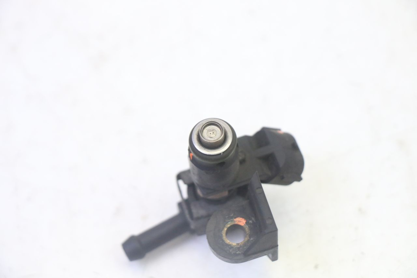 photo de INJECTOR PEUGEOT SATELIS 125 (2006 - 2009) - Technische close-up