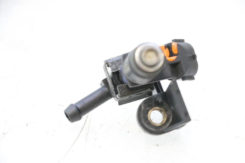 photo de INJECTOR PEUGEOT SATELIS 125 (2006 - 2009) - Detail van het onderdeel