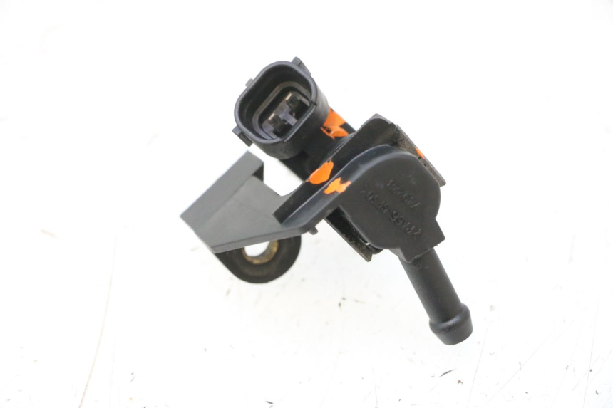 photo de INJECTOR PEUGEOT SATELIS 125 (2006 - 2009) - Andere kijkhoek
