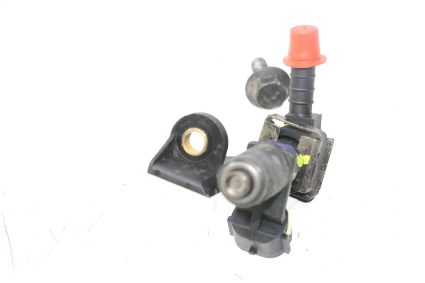 photo de INJECTOR PEUGEOT SATELIS 125 (2006 - 2009) - Technische close-up