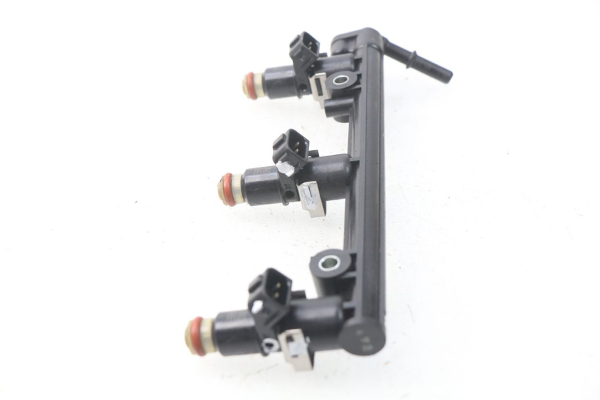 photo de INJECTEUR TRIUMPH SPRINT ST ABS 1050 (2005 - 2007) - Zoom op gebruiksstaat