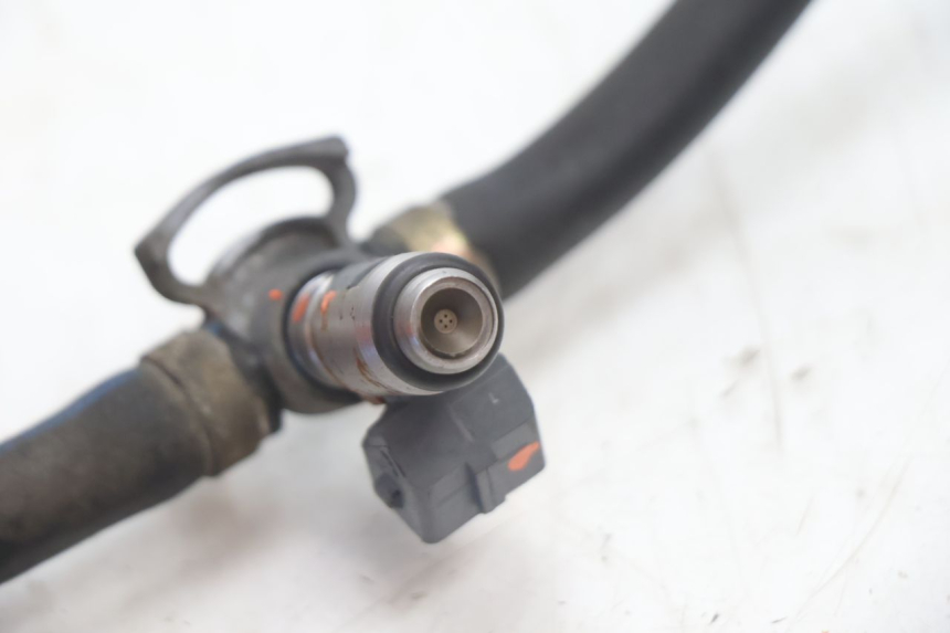 photo de INJECTOR DUCATI SS IE DS CARENEE 1000 (2002 - 2006) - Bevestigingspunten