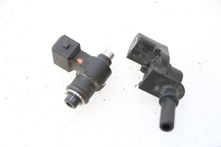 photo de INJECTOR VASTRO STREET S 50 (2016 - 2021) - Hoofdaanzicht