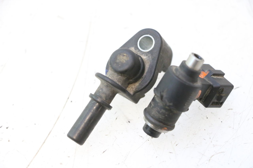 photo de INJECTOR VASTRO STREET S 50 (2016 - 2021) - Bevestigingspunten
