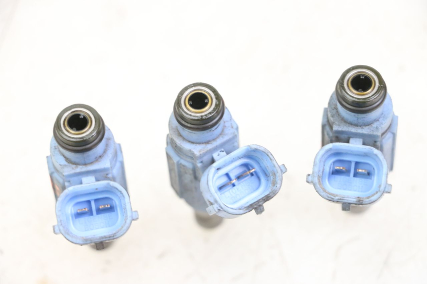 photo de INJECTOR SUZUKI GSX F GSXF 650 (2007 - 2015) - Detail van het onderdeel