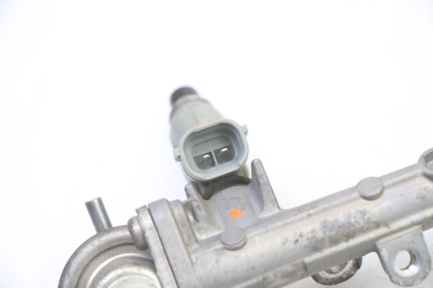 photo de INJECTOR YAMAHA TDM ABS 900 (2002 - 2014) - Zoom op gebruiksstaat