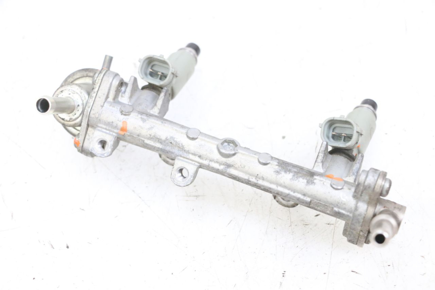 photo de INJECTOR YAMAHA TDM ABS 900 (2002 - 2014) - Detail van het onderdeel