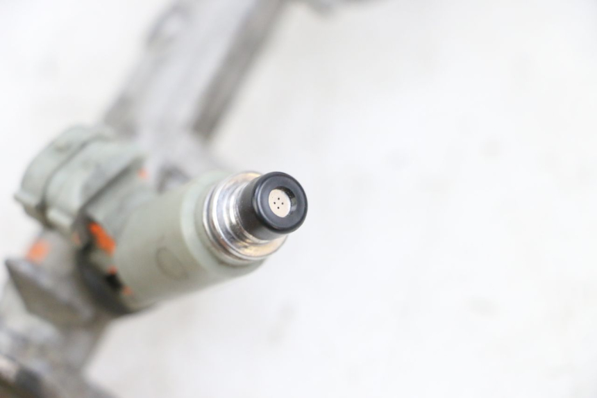 photo de INJECTOR YAMAHA TDM ABS 900 (2002 - 2014) - Andere kijkhoek