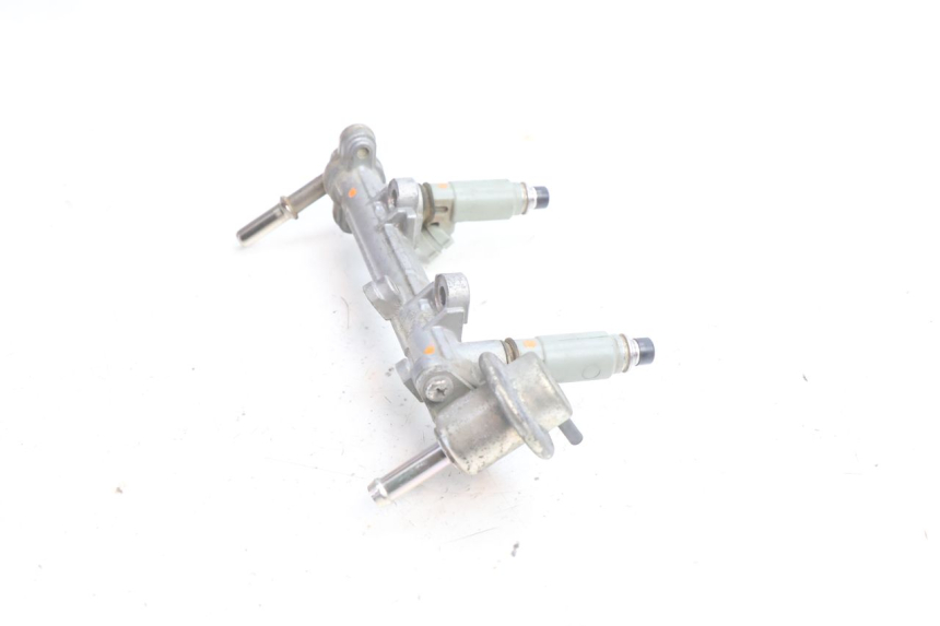 photo de INJECTOR YAMAHA TDM ABS 900 (2002 - 2014) - Bevestigingspunten