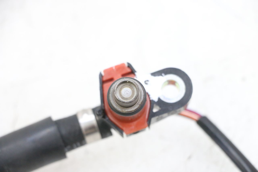 photo de INJECTOR YAMAHA X-MAX XMAX 125 (2010 - 2013) - Zoom op gebruiksstaat