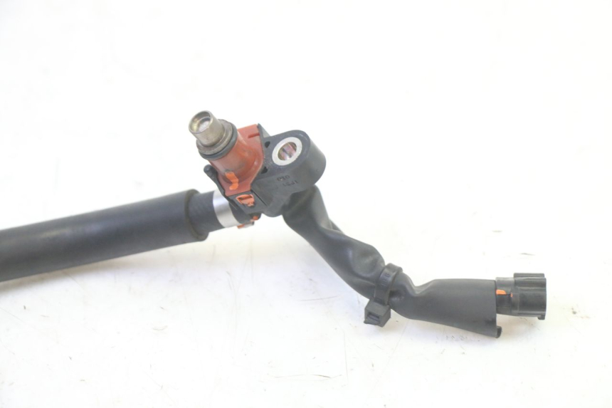 photo de INJECTOR YAMAHA X-MAX XMAX 125 (2010 - 2013) - Bevestigingspunten