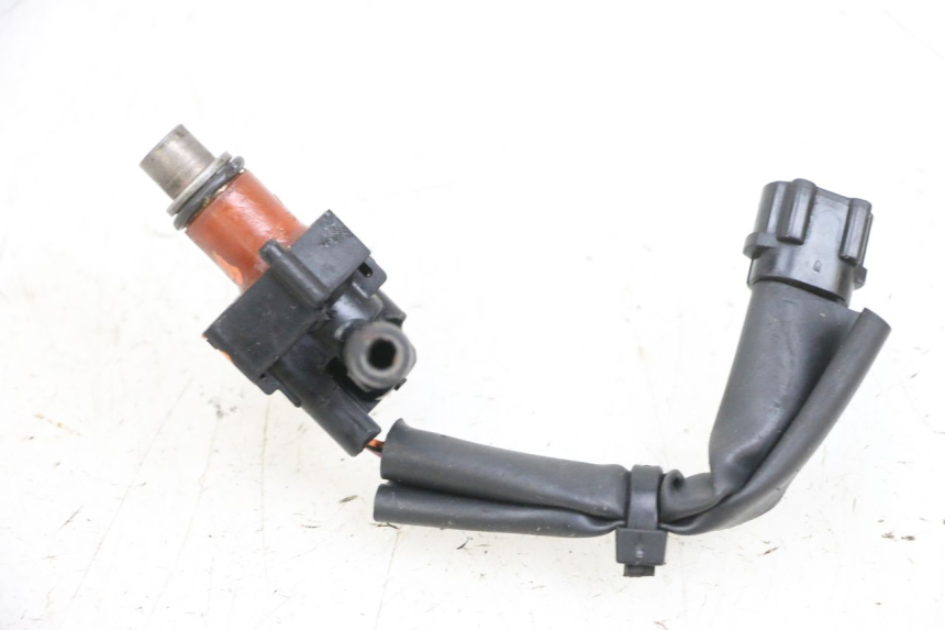 photo de INJECTOR YAMAHA XMAX X-MAX 125 (2006 - 2009) - Detail van het onderdeel