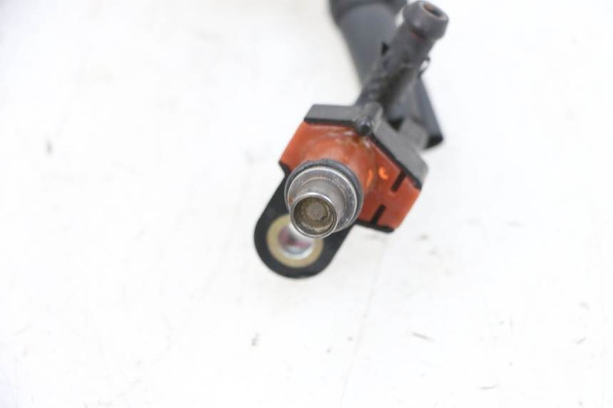 photo de INJECTOR YAMAHA XMAX X-MAX 125 (2006 - 2009) - Staat van het oppervlak
