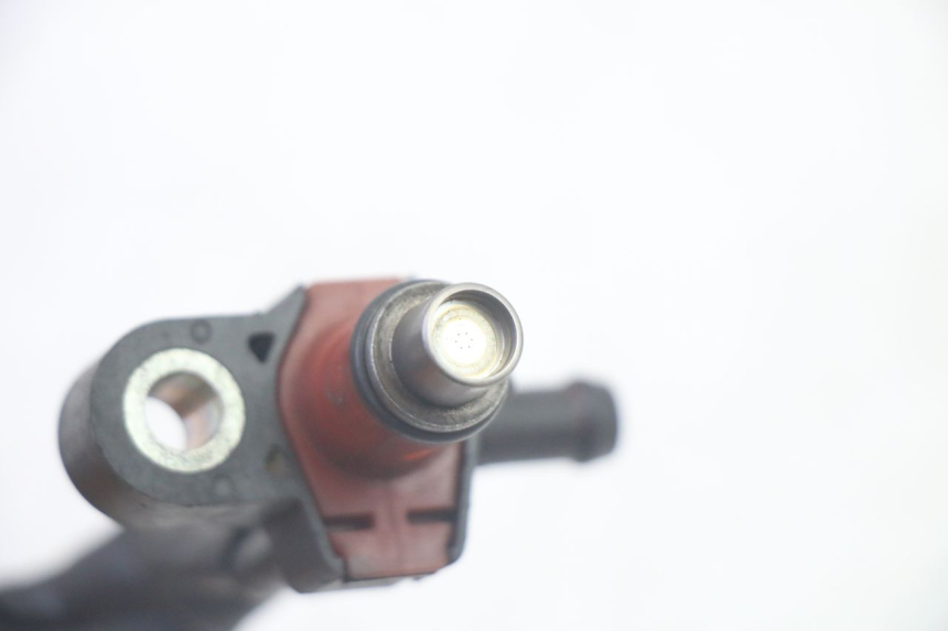 photo de INJECTOR YAMAHA XMAX X-MAX 125 (2006 - 2009) - Andere kijkhoek