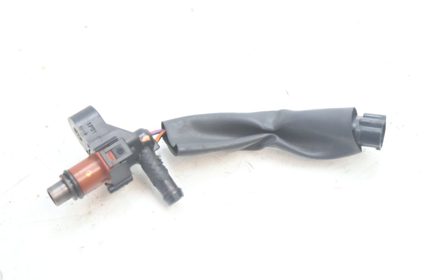 photo de INJECTOR YAMAHA XMAX X-MAX 125 (2006 - 2009) - Zoom op gebruiksstaat
