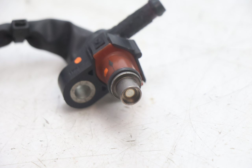 photo de INJECTOR YAMAHA XMAX X-MAX 125 (2006 - 2009) - Staat van het oppervlak