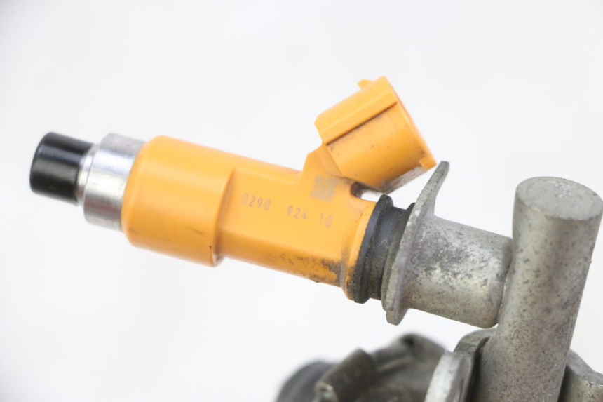 photo de INJECTOR YAMAHA XJ6 ABS 600 (2008 - 2016) - Bevestigingspunten