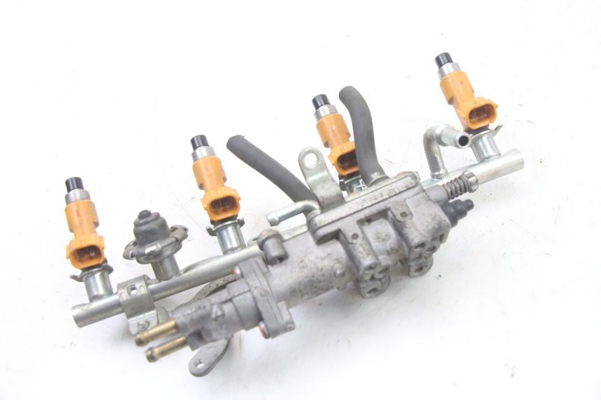 photo de INJECTOR YAMAHA FZ6 FAZER S2 600 (2007 - 2011) - Andere kijkhoek