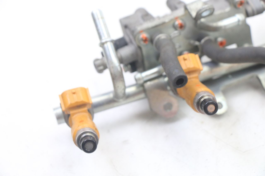 photo de INJECTOR YAMAHA FZ6 FAZER S2 600 (2007 - 2011) - Overzicht