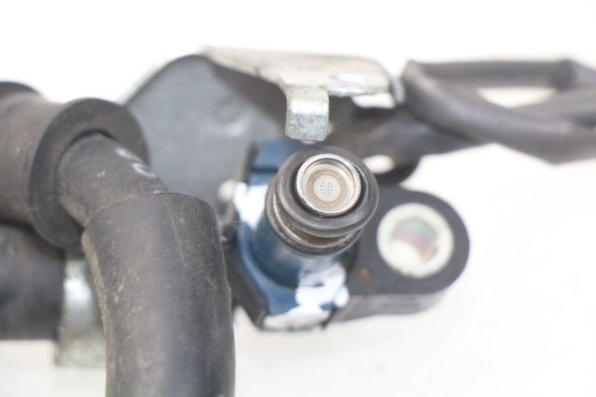 photo de INJECTOR YAMAHA YP X-MAX XMAX 400 (2014 - 2017) - Bevestigingspunten