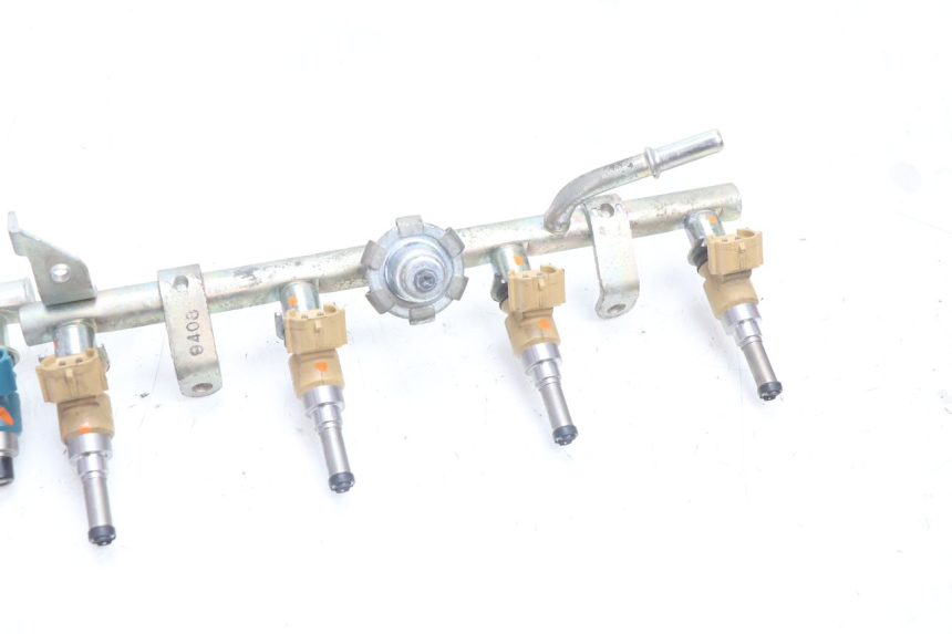 photo de INJECTOR YAMAHA YZF R6 600 (2008 - 2009) - Zoom op gebruiksstaat