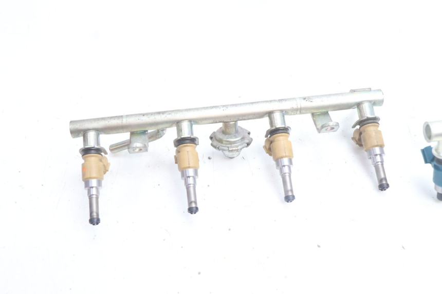 photo de INJECTOR YAMAHA YZF R6 600 (2008 - 2009) - Staat van het oppervlak