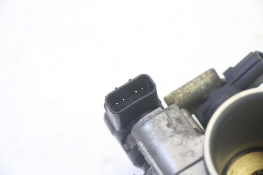 photo de INJECTIE ADIVA AD3 300 (2014 - 2020) - Technische close-up