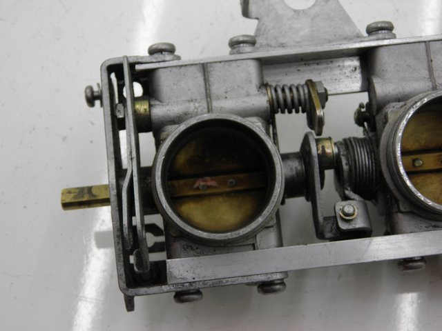 photo de INJECTIE BMW K 75 RT ABS 750 (1989 - 1997) - Technische close-up
