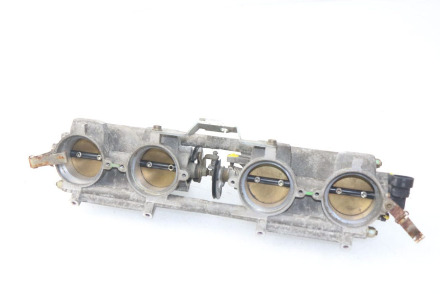 photo de INJECTIE MV AGUSTA BRUTALE R WALLY 910 (2008 - 2008) - Hoofdaanzicht