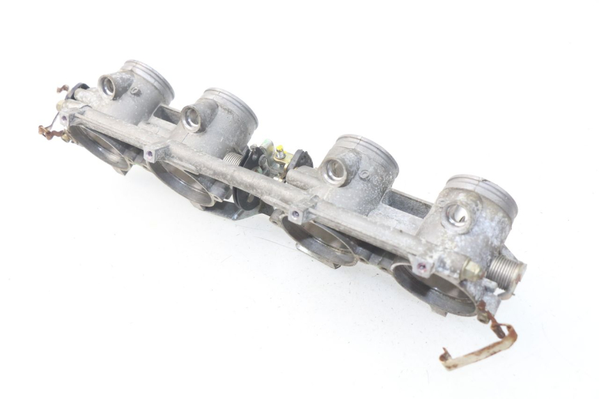 photo de INJECTIE MV AGUSTA BRUTALE R WALLY 910 (2008 - 2008) - Bevestigingspunten